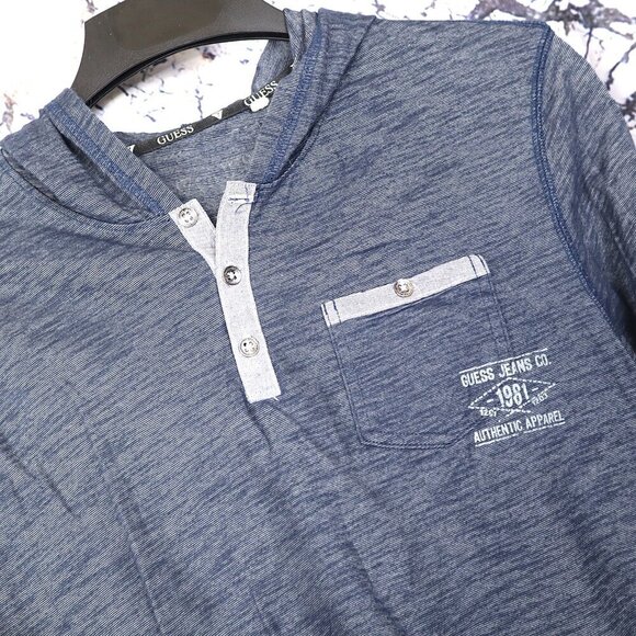 BLUE HEATHER HOODED SHIRT M Guess Grey Quarter Snap Pocket Casual Travel Light - Picture 1 of 6